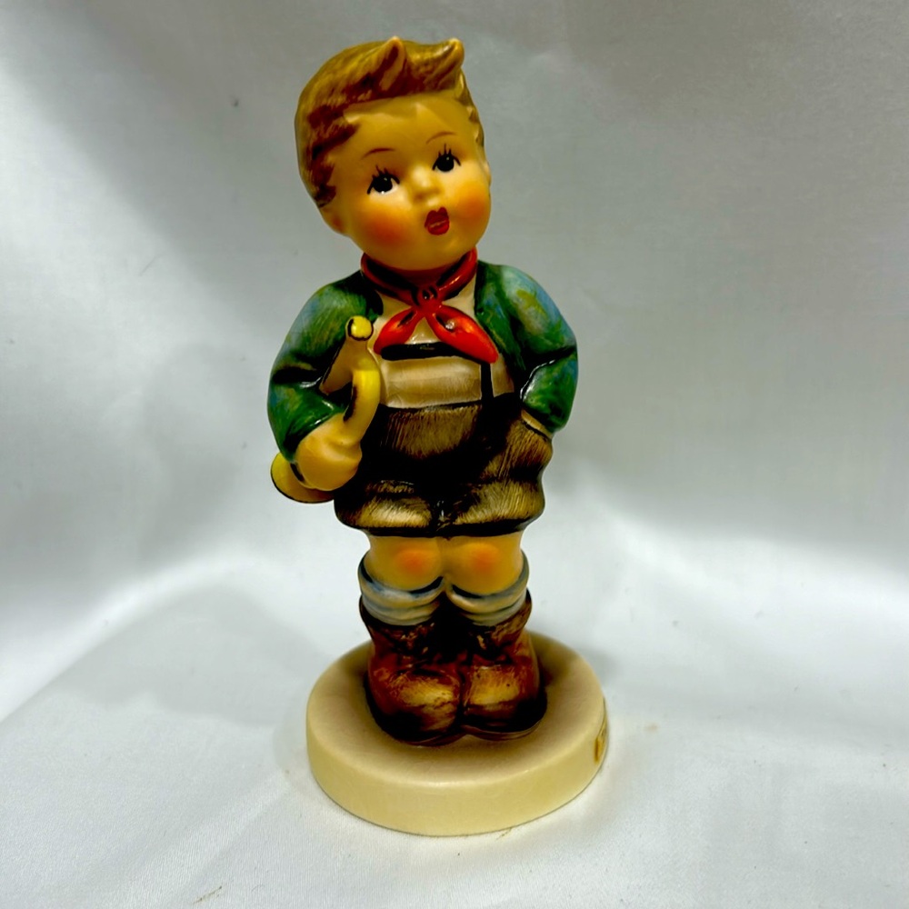 Vintage Hummel “Trumpet Boy”